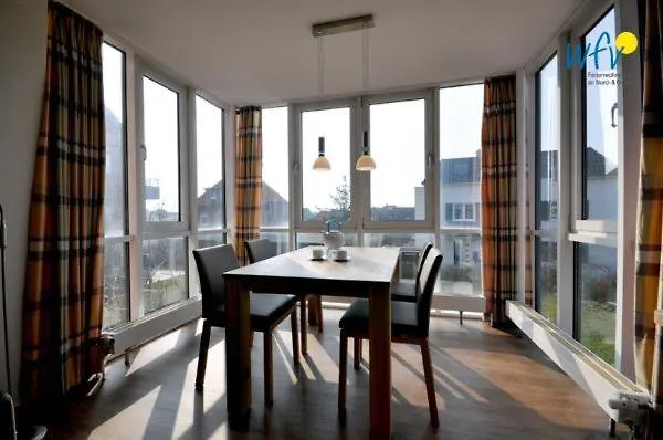 Haus Duenenblick 11 *